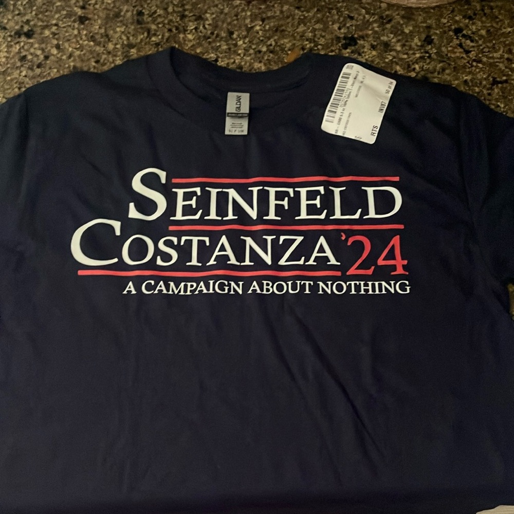 NWT tshirt. Small. Ordered wrong size.